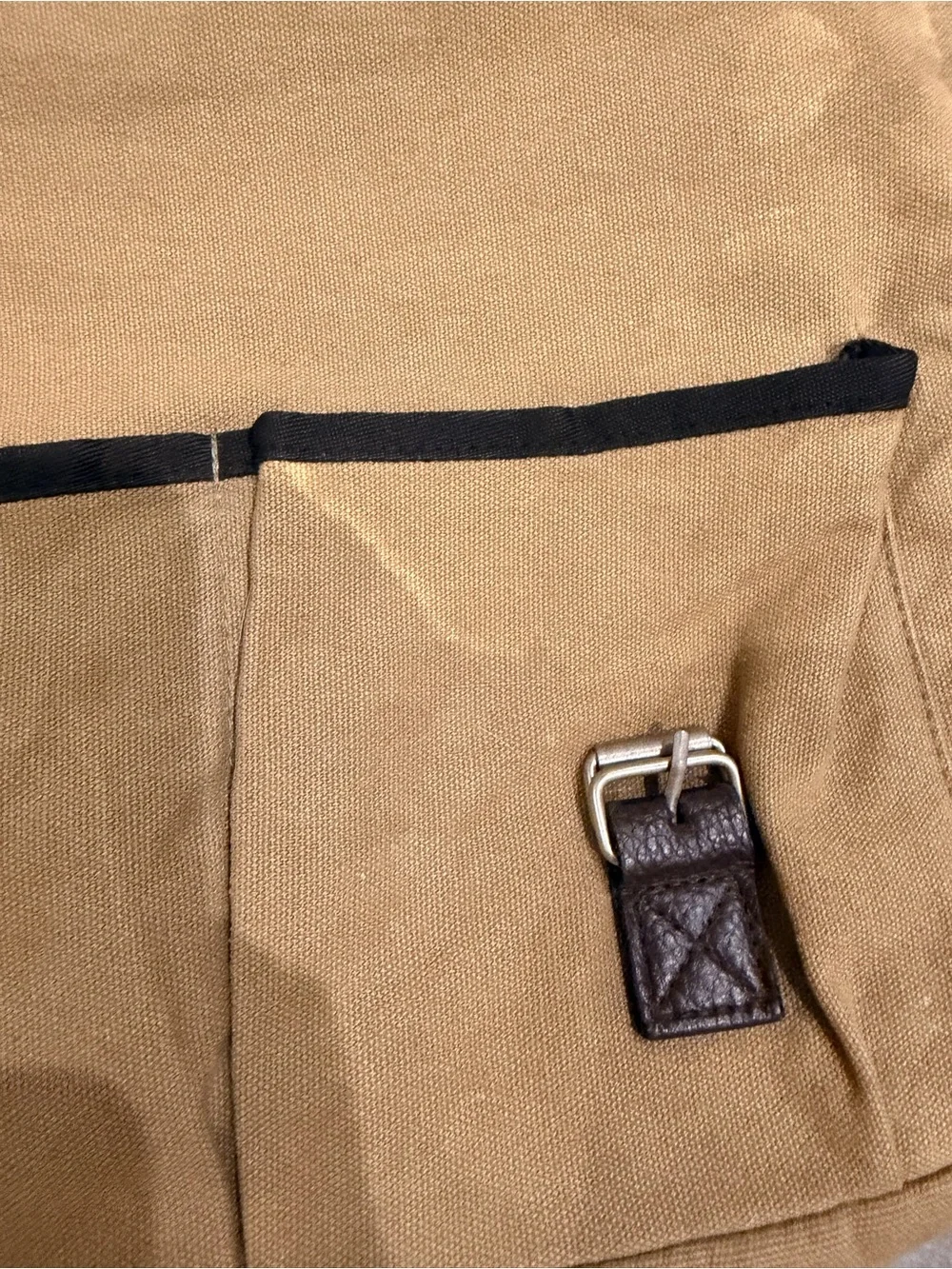 N/A tan canvas